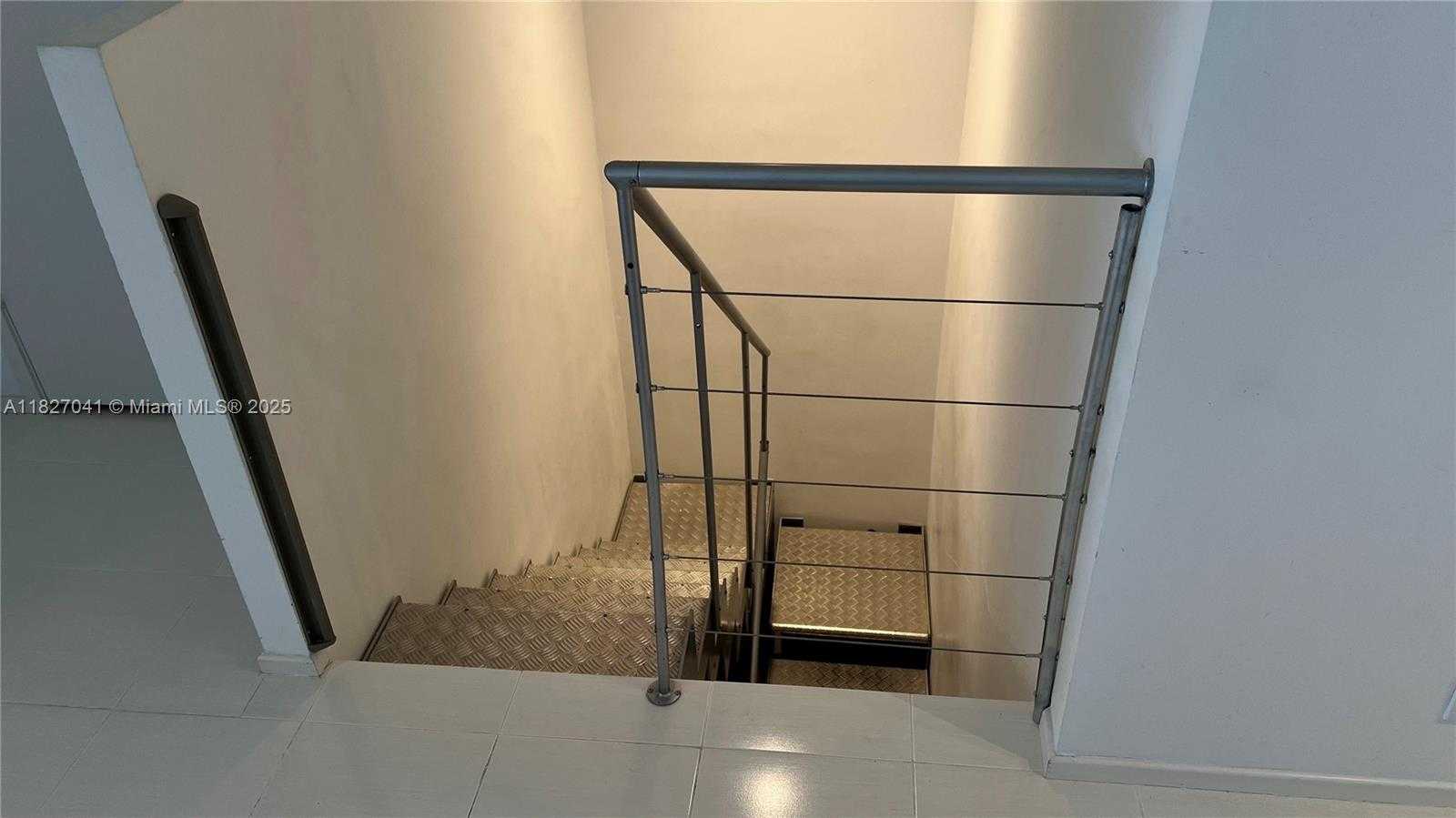 Small Image of 201 CRANDON BLVD #1231, Key Biscayne Number 22