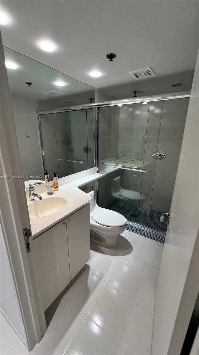 Small Image of 201 CRANDON BLVD #1231, Key Biscayne Number 34