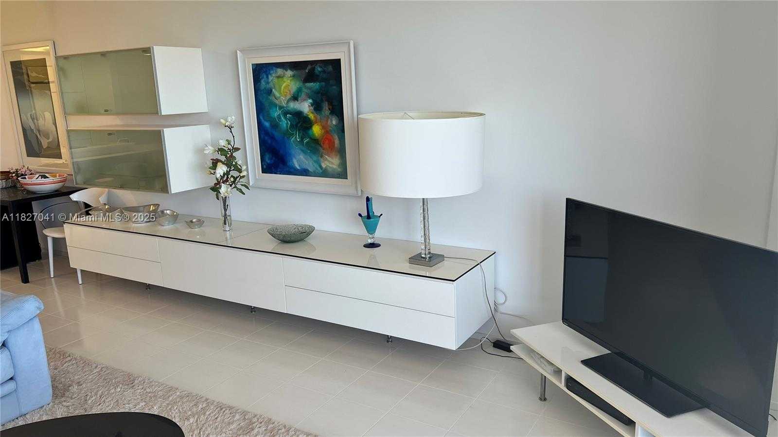 Small Image of 201 CRANDON BLVD #1231, Key Biscayne Number 8