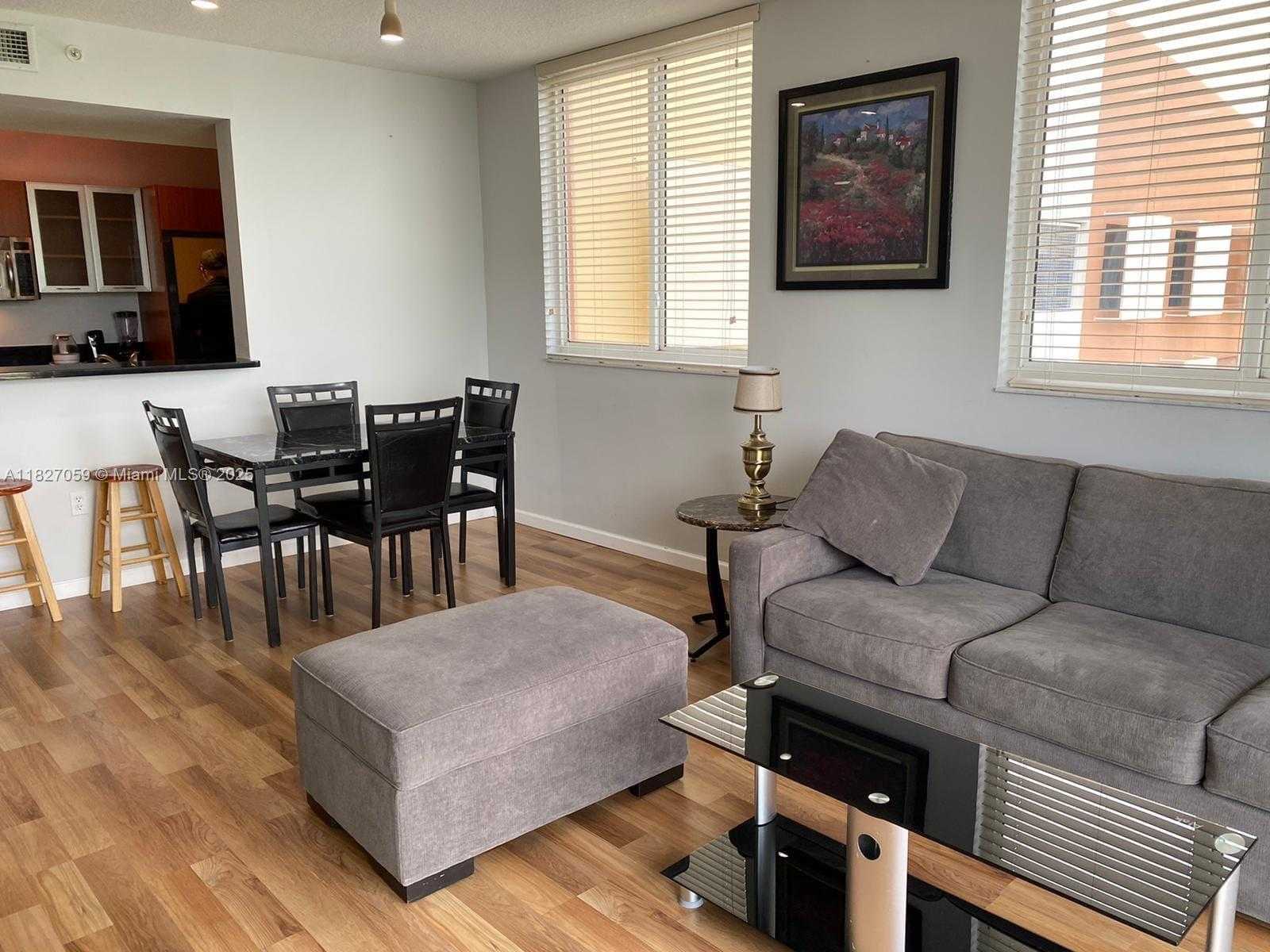 Small Image of 18800 NORTH EAST 29TH AVE #401, Aventura Number 3