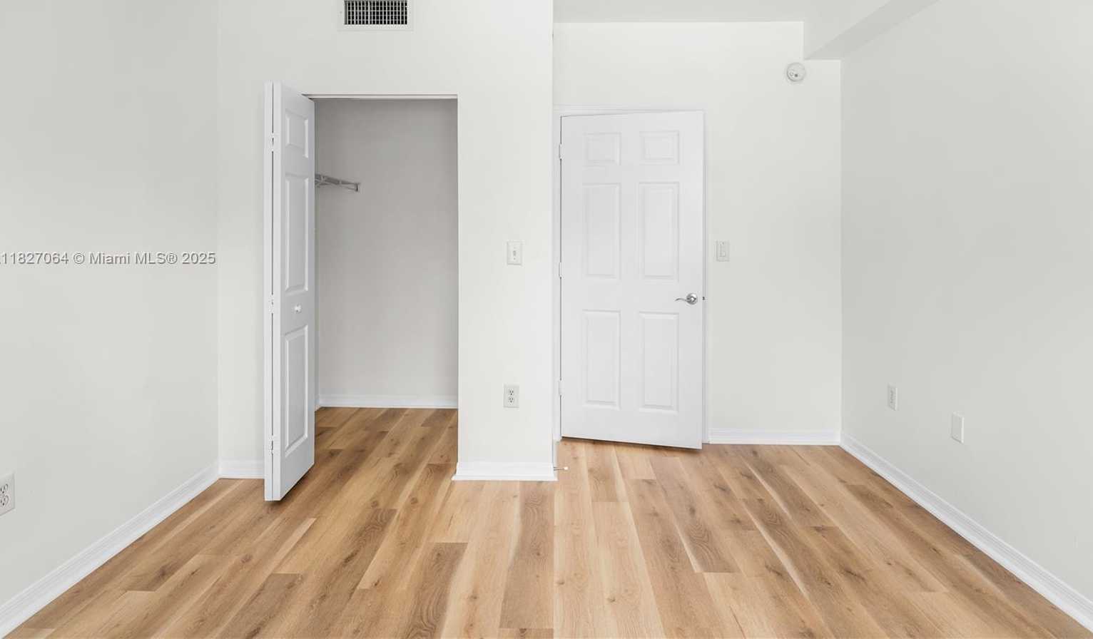 Small Image of 6851 SOUTH WEST 44TH ST #302, Miami Number 14