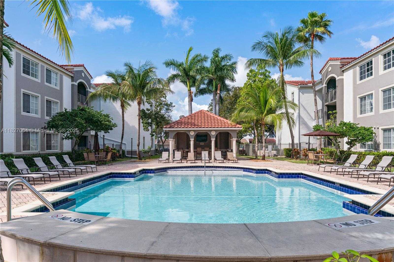 Small Image of 6851 SOUTH WEST 44TH ST #302, Miami Number 18