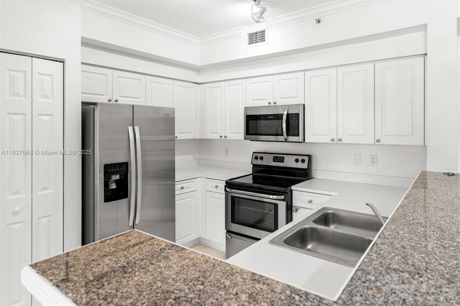Small Image of 6851 SOUTH WEST 44TH ST #302, Miami Number 8