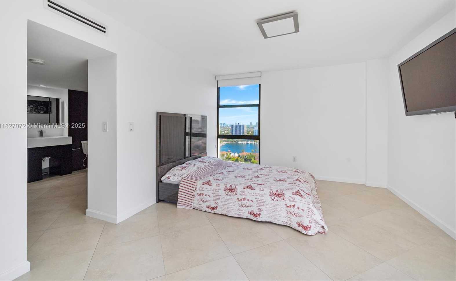 Small Image of 3675 NORTH COUNTRY CLUB DR #2303, Aventura Number 8
