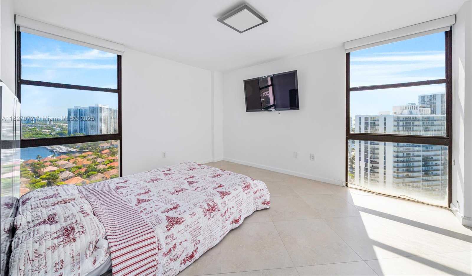 Small Image of 3675 NORTH COUNTRY CLUB DR #2303, Aventura Number 9