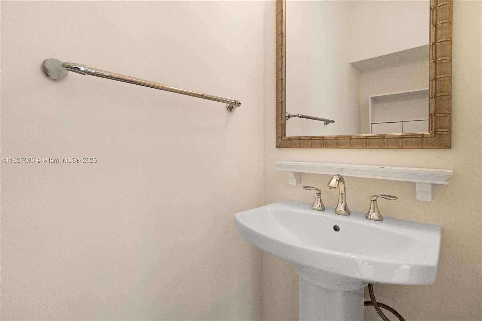 Small Image of 1749 NORTH EAST 9TH ST, Fort Lauderdale Number 10
