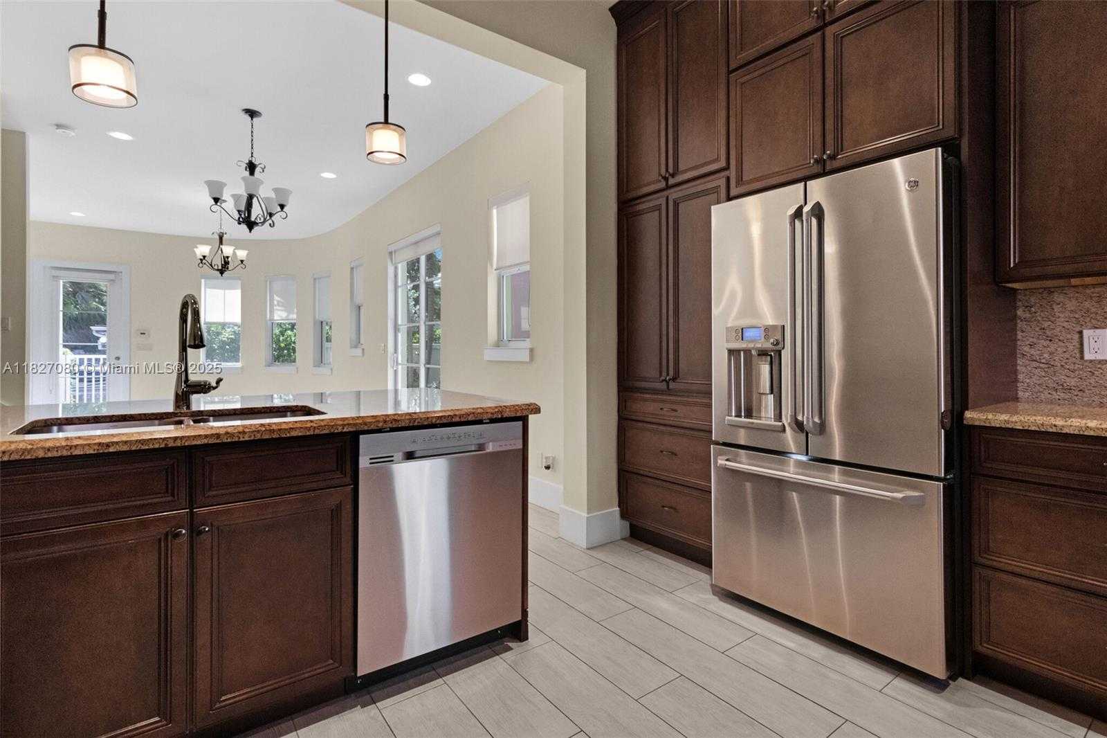 Small Image of 1749 NORTH EAST 9TH ST, Fort Lauderdale Number 14