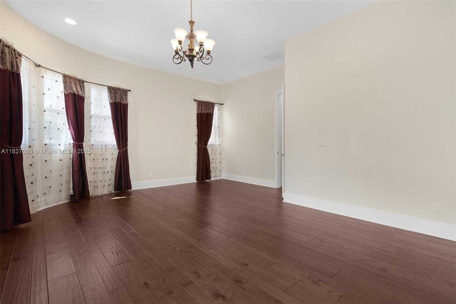 Small Image of 1749 NORTH EAST 9TH ST, Fort Lauderdale Number 17