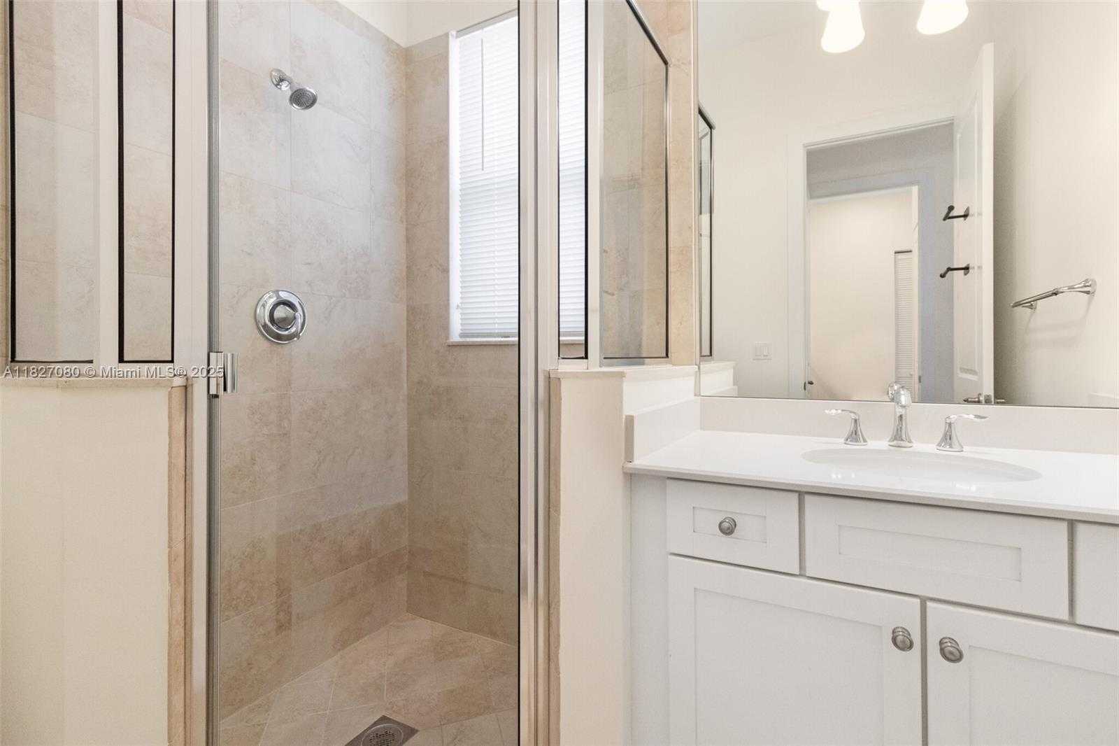 Small Image of 1749 NORTH EAST 9TH ST, Fort Lauderdale Number 24