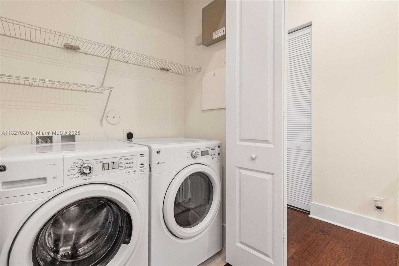 Small Image of 1749 NORTH EAST 9TH ST, Fort Lauderdale Number 29