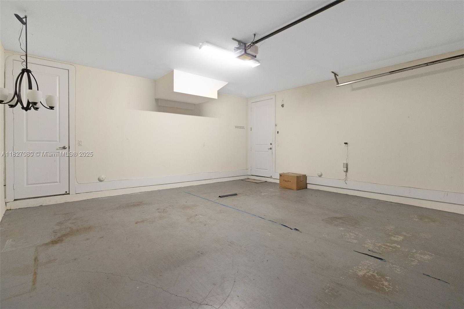 Small Image of 1749 NORTH EAST 9TH ST, Fort Lauderdale Number 34
