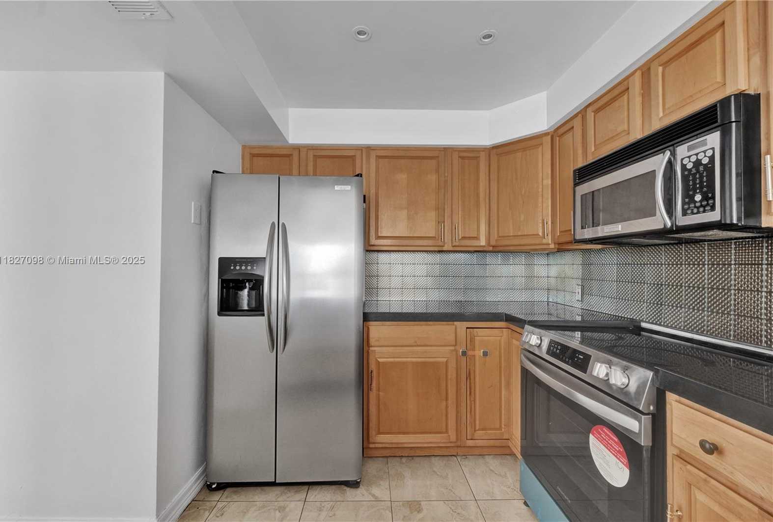 Small Image of 20335 WEST COUNTRY CLUB DR #2210, Aventura Number 9