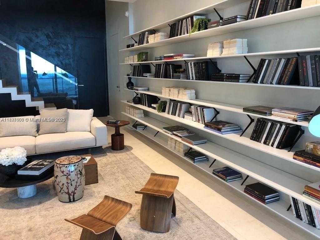Small Image of 650 NORTH EAST 32ND ST #UPH5303, Miami Number 4