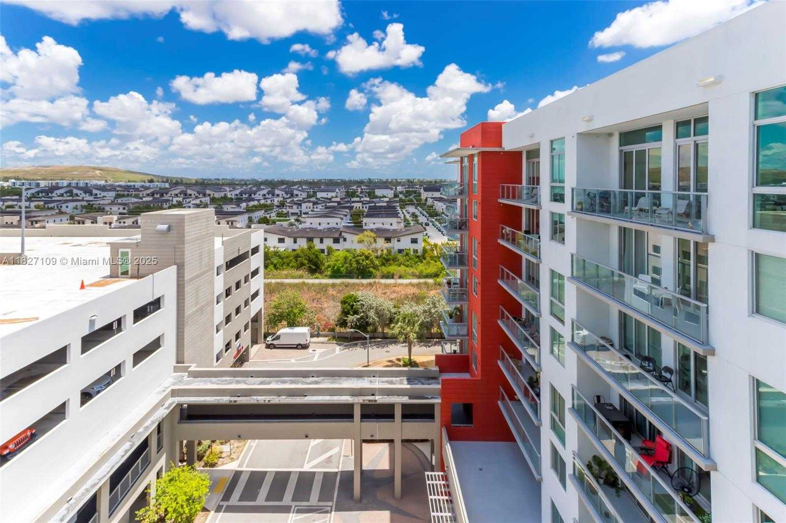 Small Image of 7825 NORTH WEST 107TH AVE #817, Doral Number 15