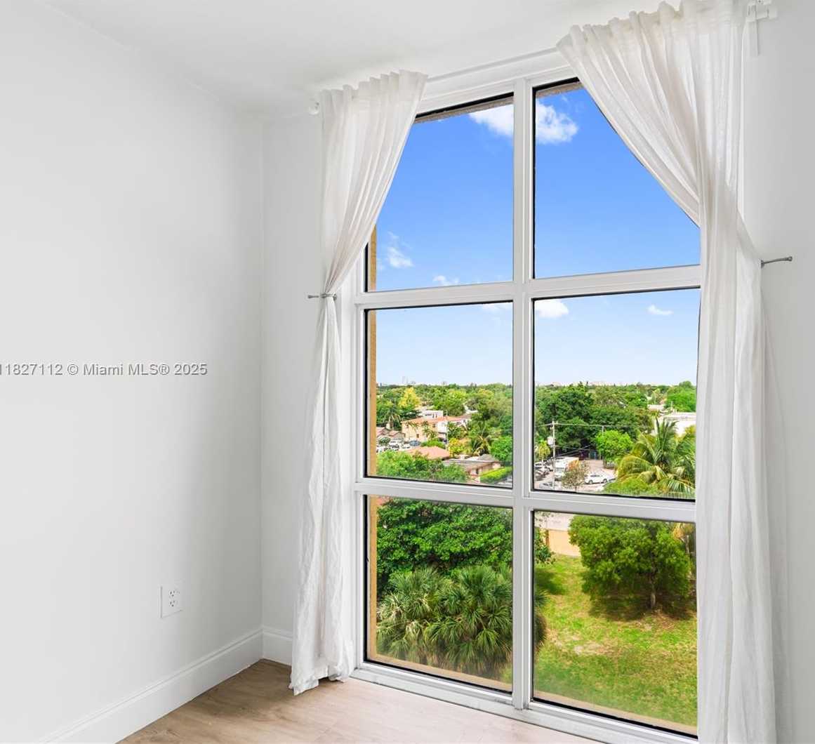 Small Image of 900 SOUTH WEST 8TH ST #603, Miami Number 20