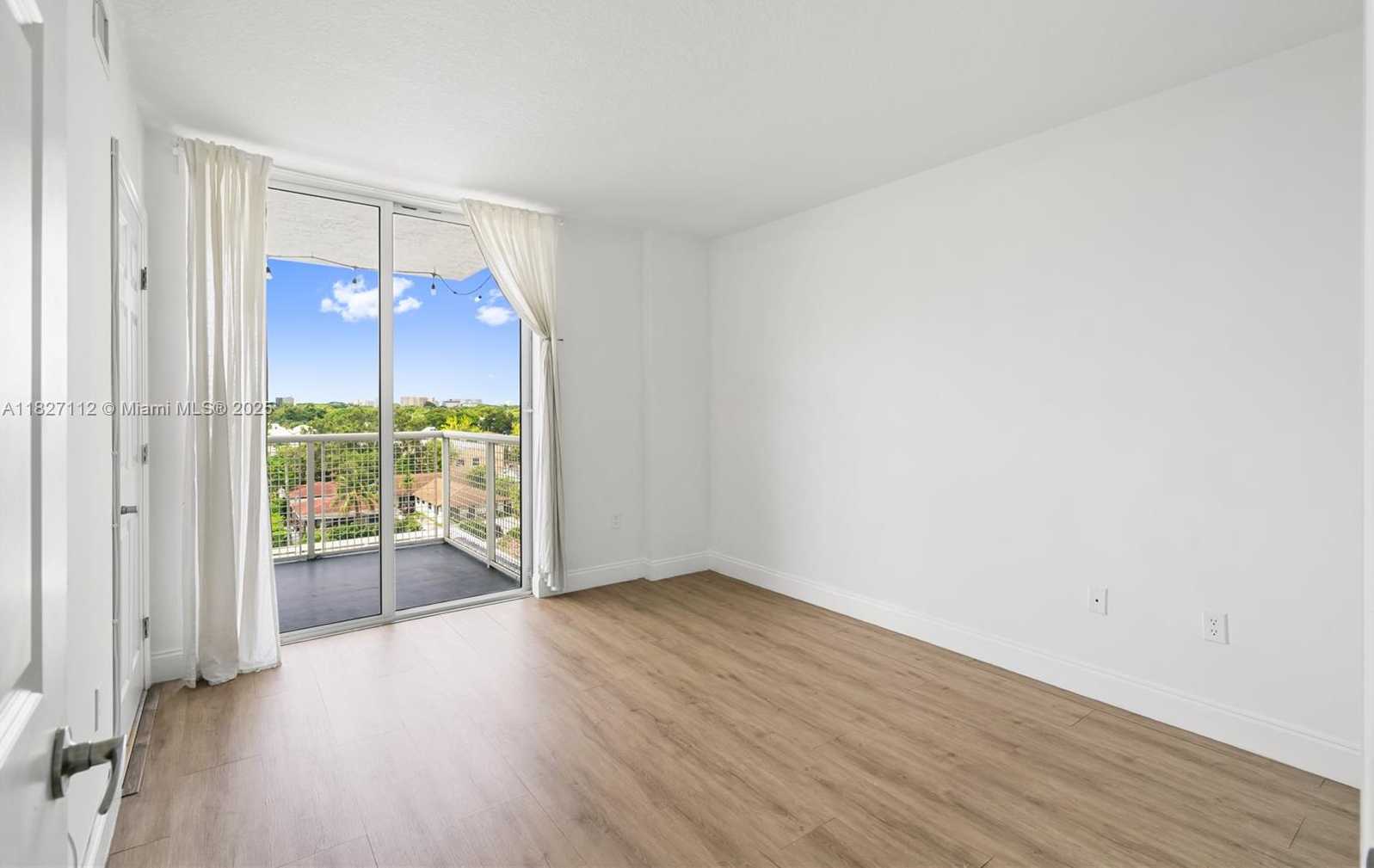 Small Image of 900 SOUTH WEST 8TH ST #603, Miami Number 23