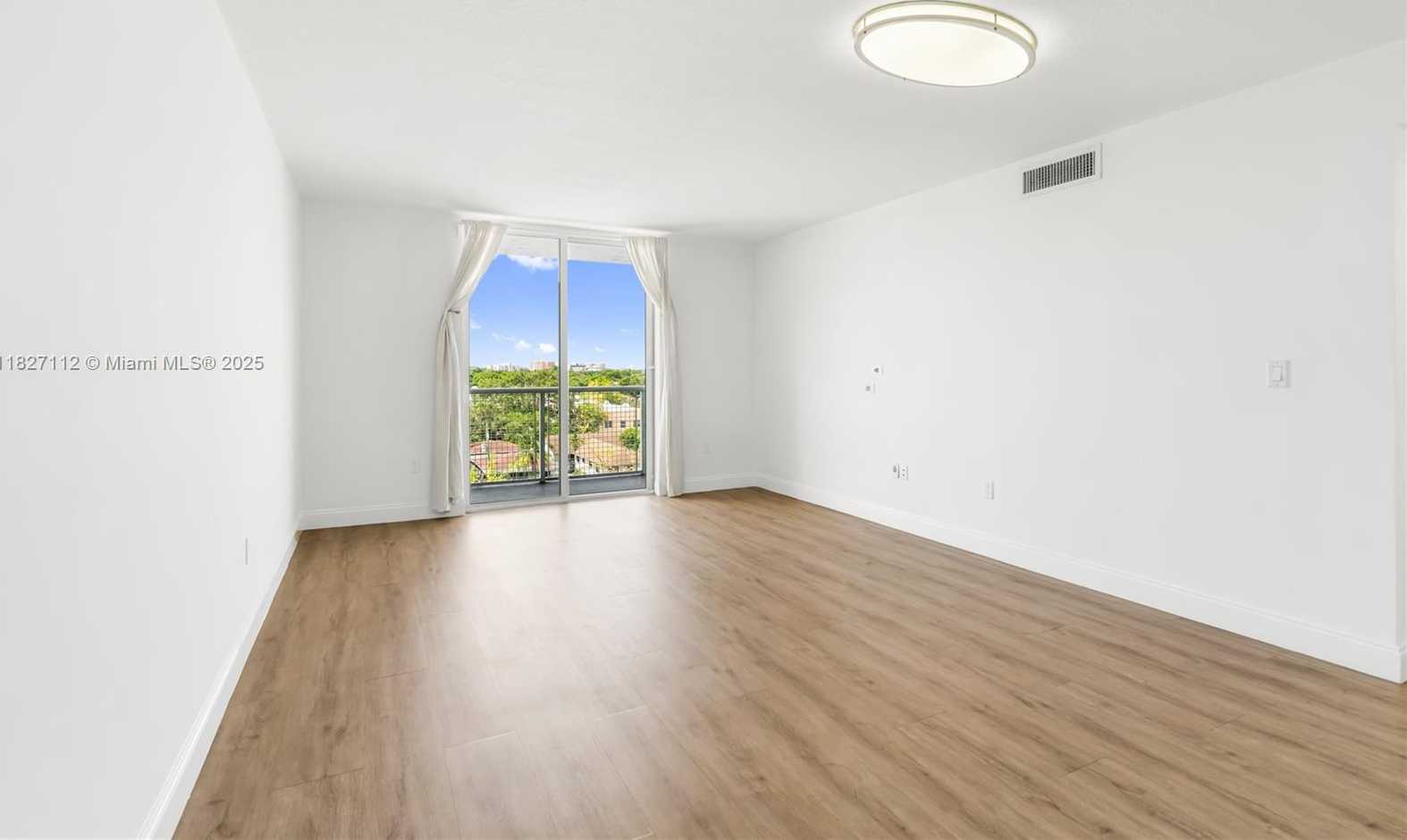 Small Image of 900 SOUTH WEST 8TH ST #603, Miami Number 33