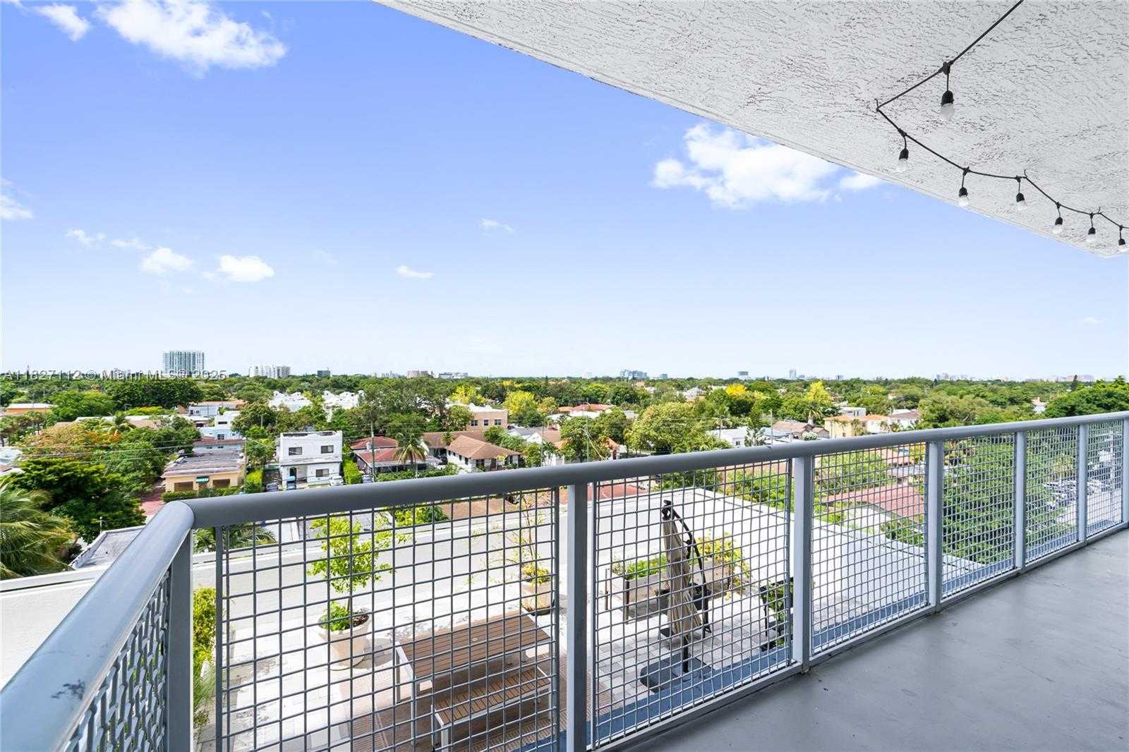 Small Image of 900 SOUTH WEST 8TH ST #603, Miami Number 36