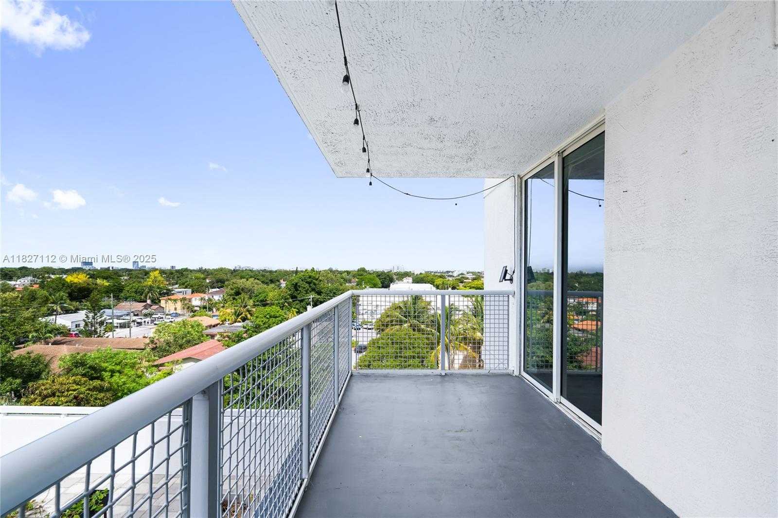 Small Image of 900 SOUTH WEST 8TH ST #603, Miami Number 40