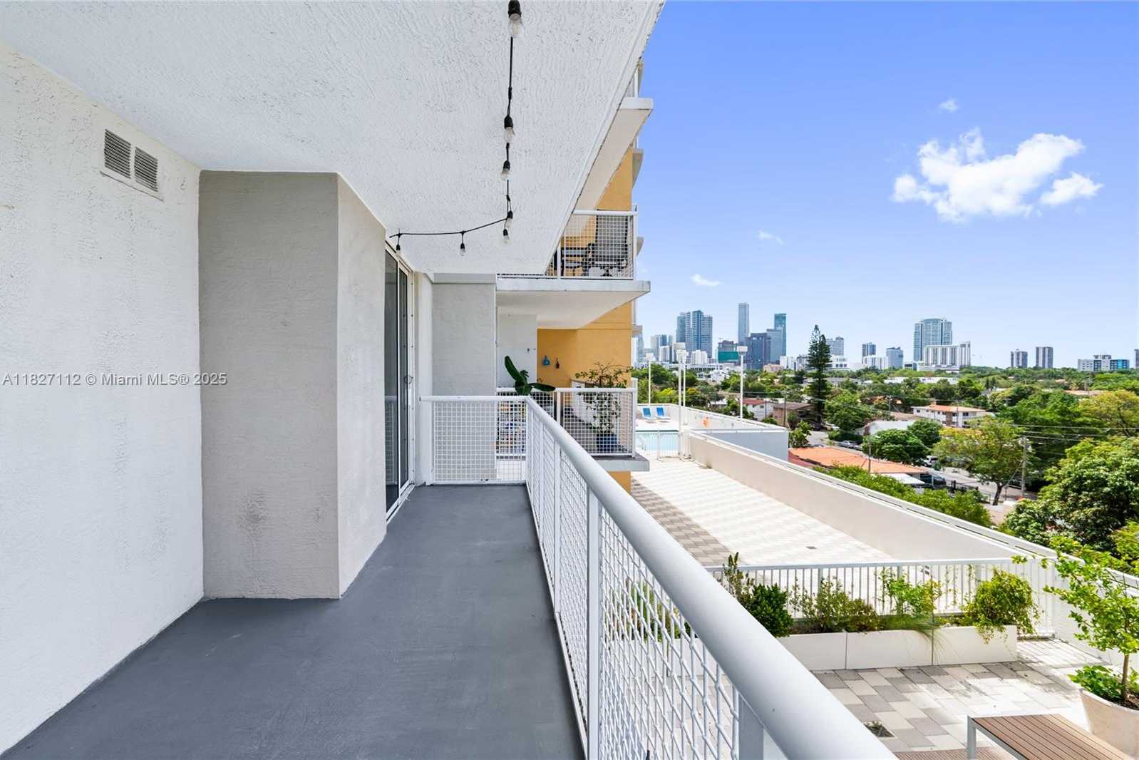 Small Image of 900 SOUTH WEST 8TH ST #603, Miami Number 46