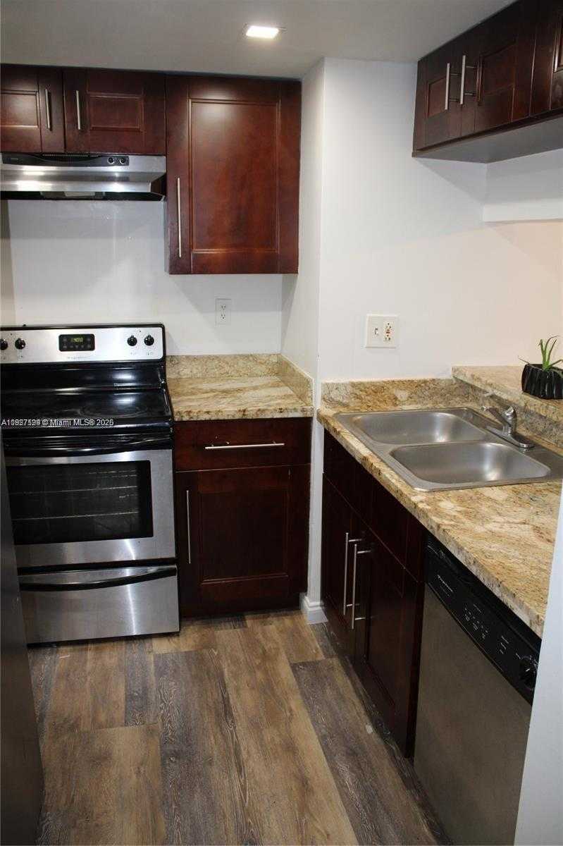 Small Image of 850 NORTH MIAMI AVE #W-601, Miami Number 3
