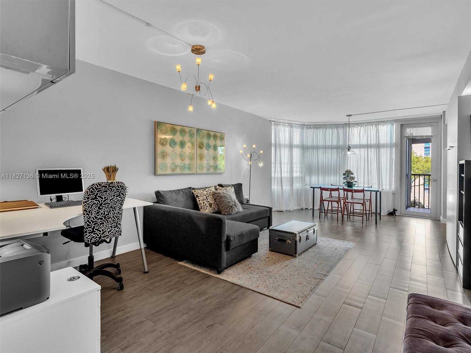 Small Image of 3375 NORTH COUNTRY CLUB DR #208, Aventura Number 10