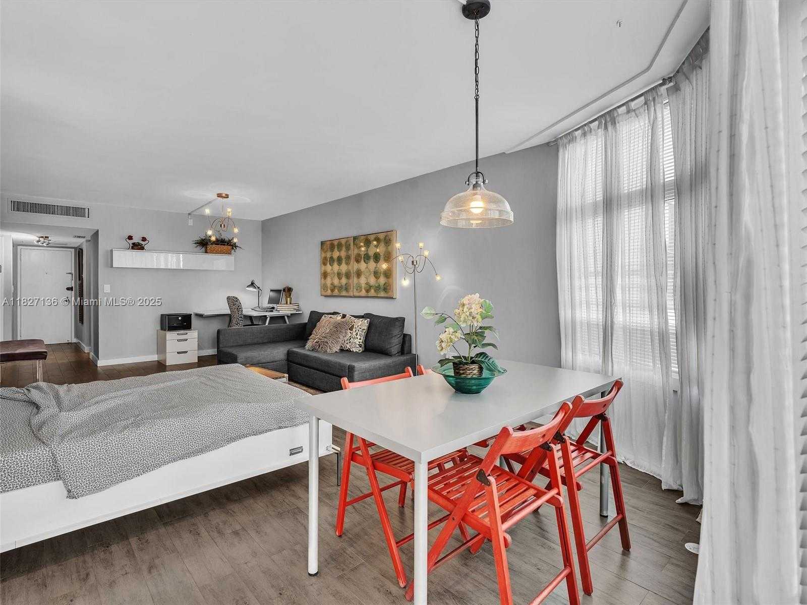 Small Image of 3375 NORTH COUNTRY CLUB DR #208, Aventura Number 21
