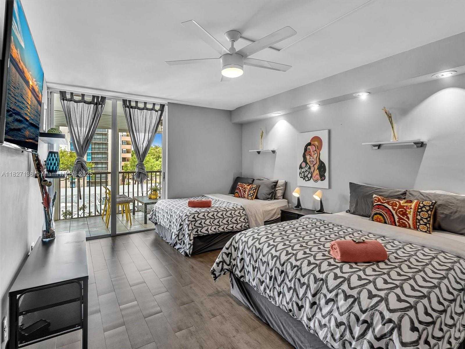 Small Image of 3375 NORTH COUNTRY CLUB DR #208, Aventura Number 29