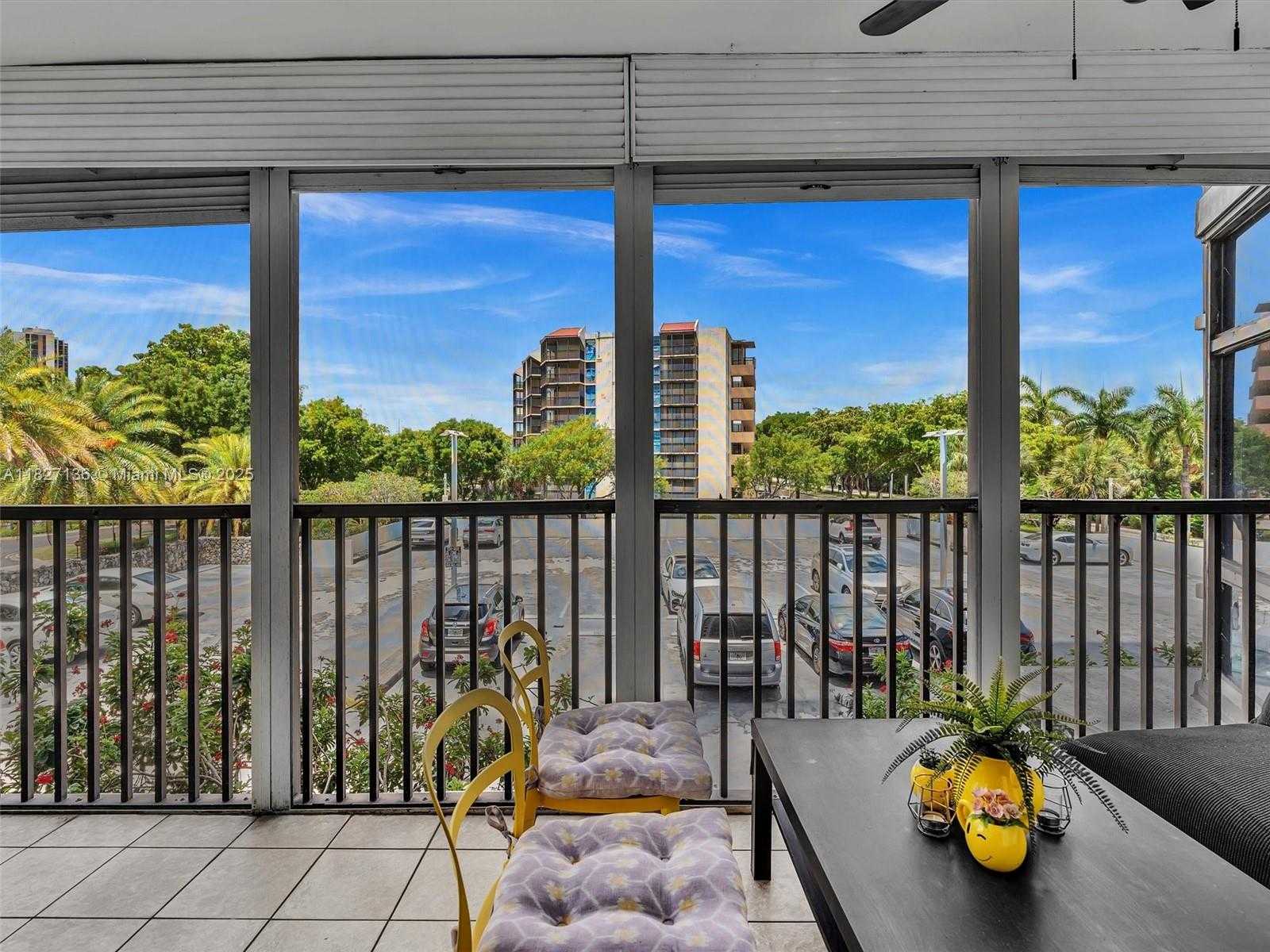Small Image of 3375 NORTH COUNTRY CLUB DR #208, Aventura Number 30