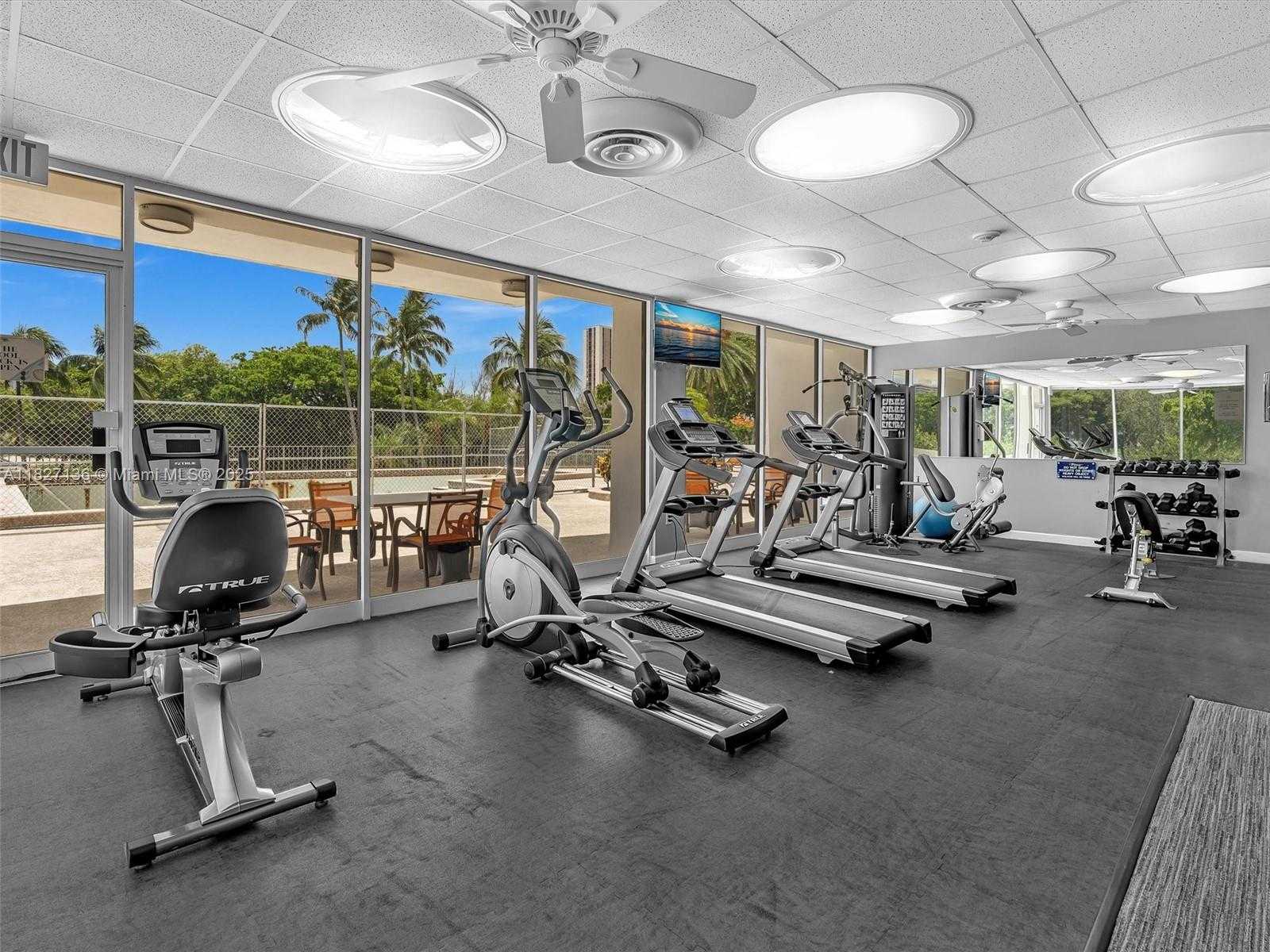 Small Image of 3375 NORTH COUNTRY CLUB DR #208, Aventura Number 35