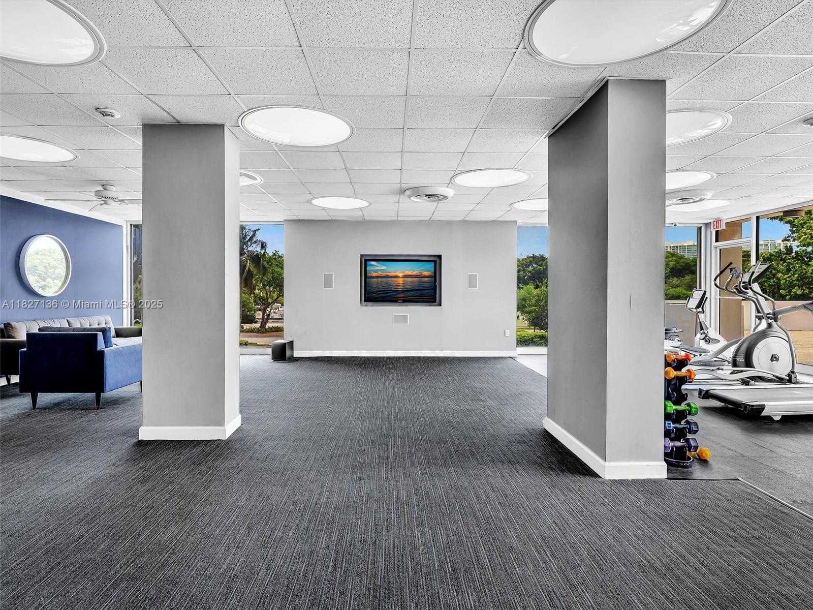 Small Image of 3375 NORTH COUNTRY CLUB DR #208, Aventura Number 37