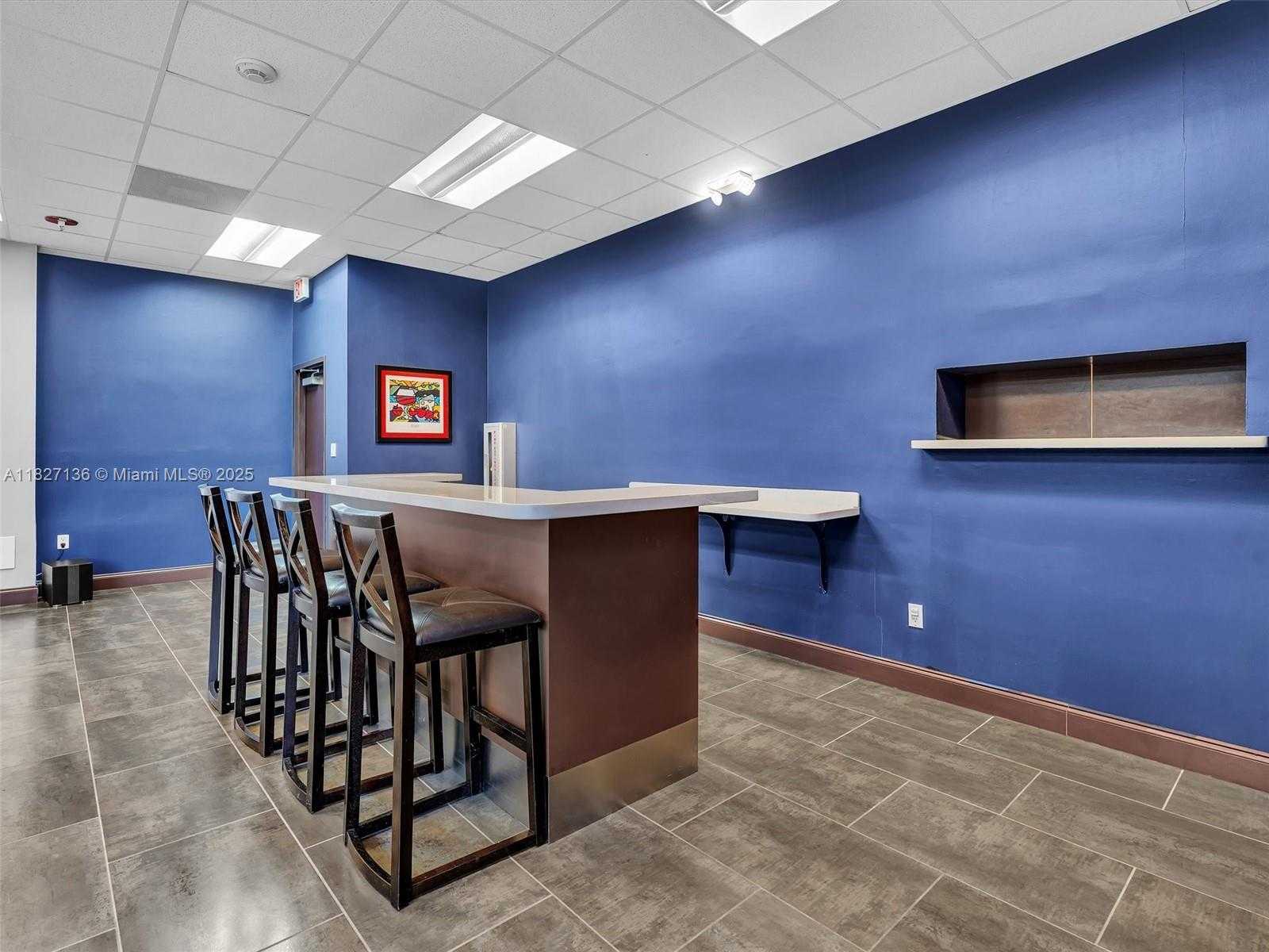 Small Image of 3375 NORTH COUNTRY CLUB DR #208, Aventura Number 40
