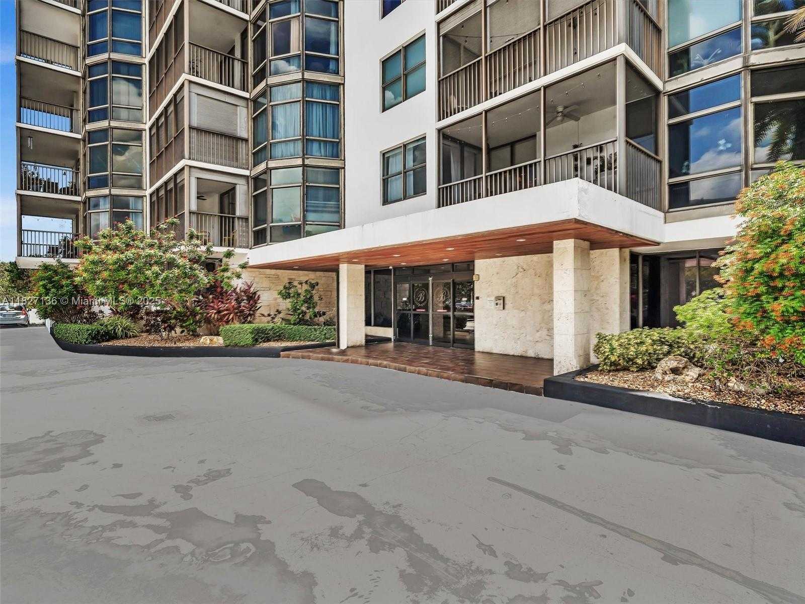 Small Image of 3375 NORTH COUNTRY CLUB DR #208, Aventura Number 44