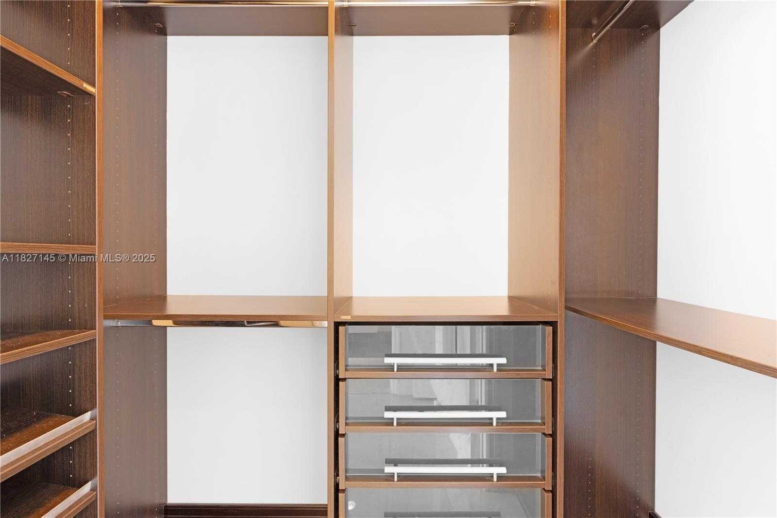 Small Image of 21200 NORTH EAST 38TH AVE #1802, Aventura Number 15