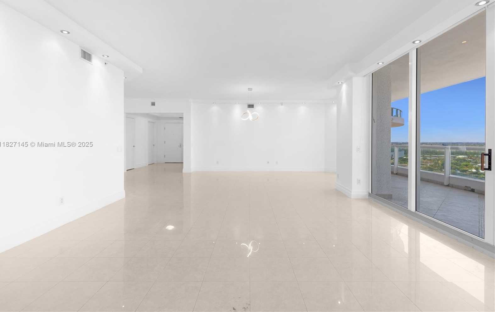 Small Image of 21200 NORTH EAST 38TH AVE #1802, Aventura Number 8