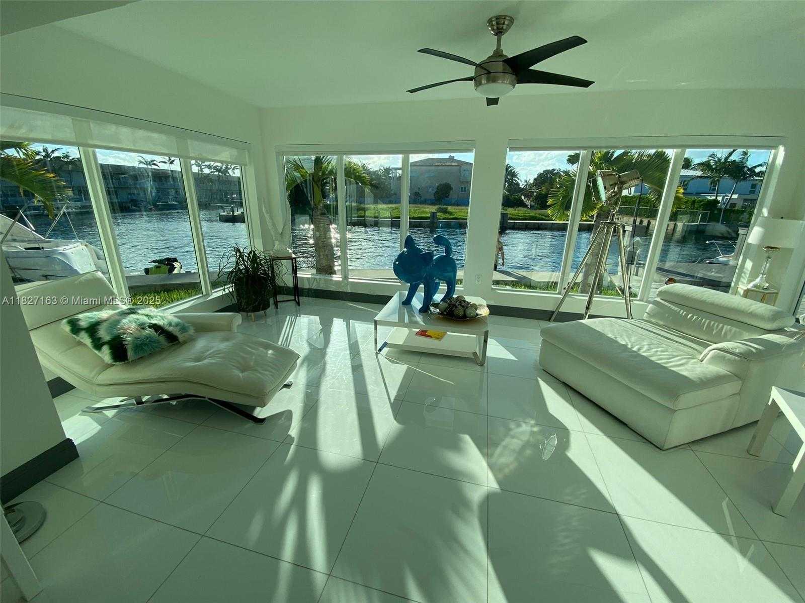 Small Image of 12388 NORTH BAYSHORE DR #., North Miami Number 3
