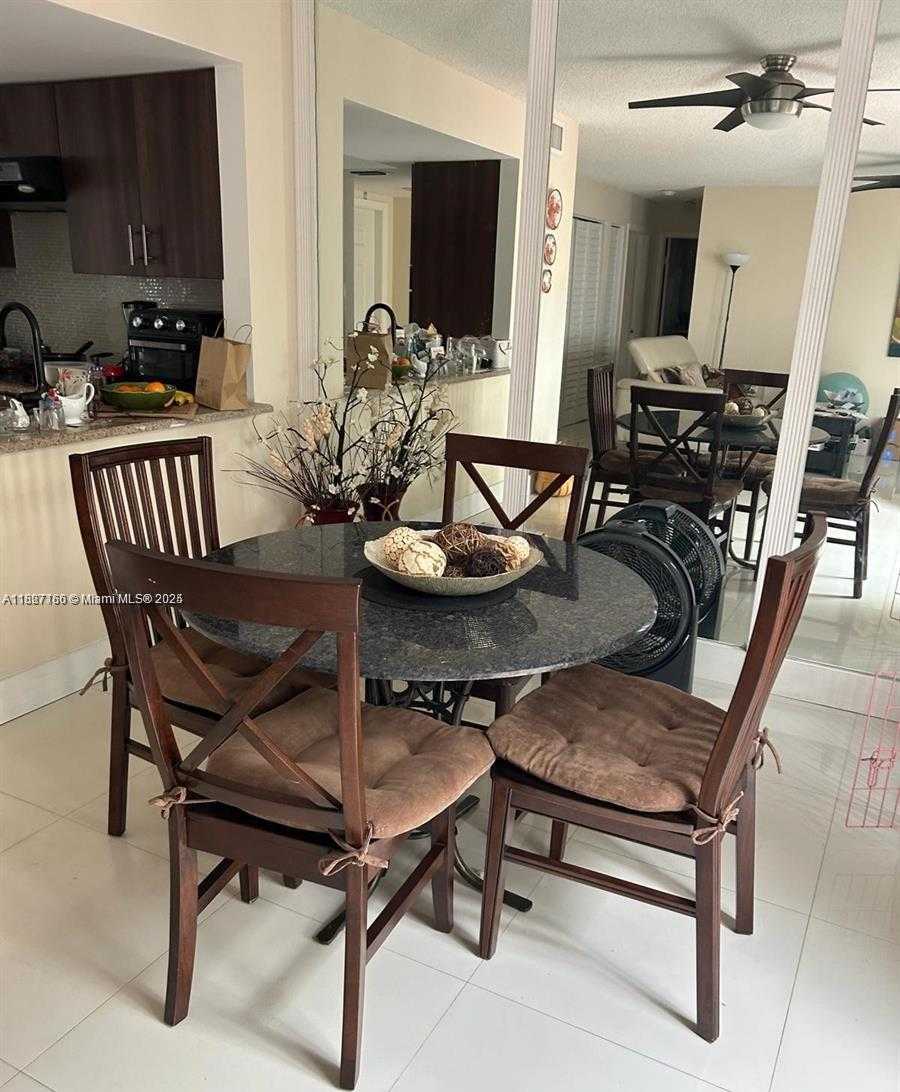 Small Image of 11335 SOUTH WEST 134TH AVE #11335, Miami Number 6