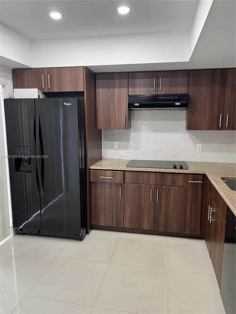 Small Image of 11335 SOUTH WEST 134TH AVE #11335, Miami Number 8