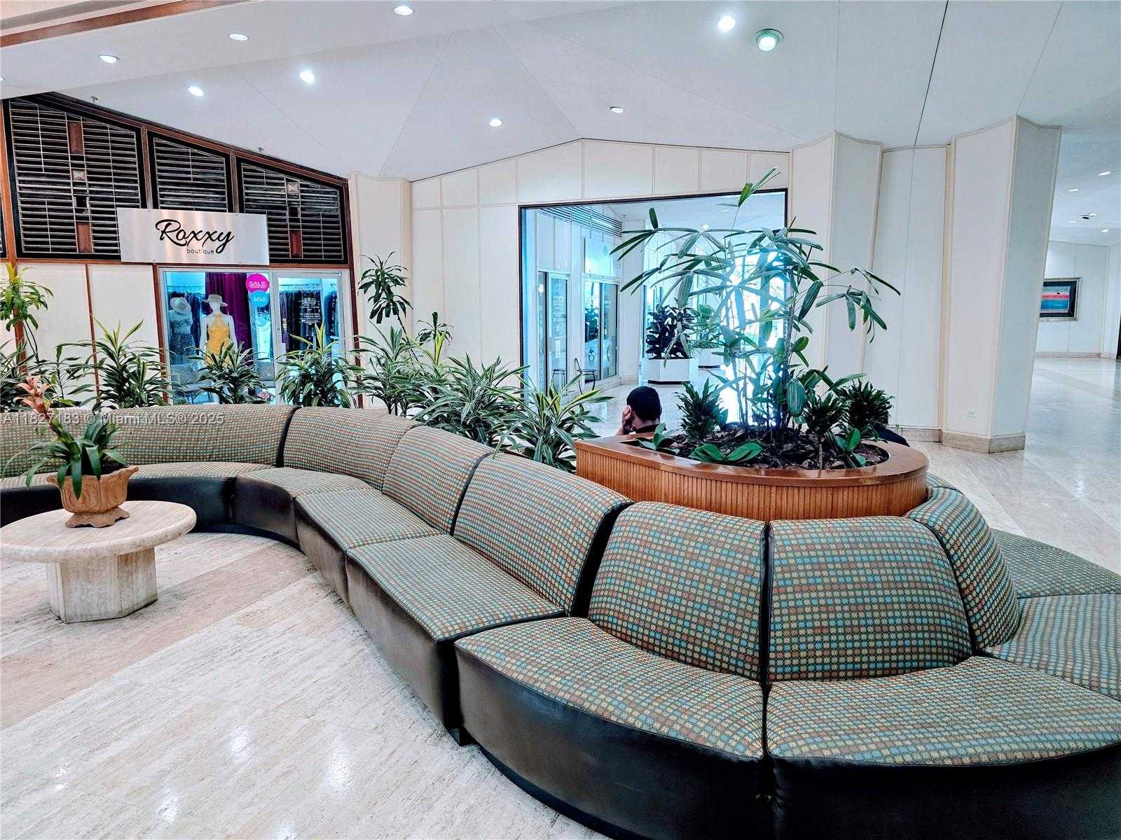 Small Image of 999 BRICKELL BAY DR #1908, Miami Number 21