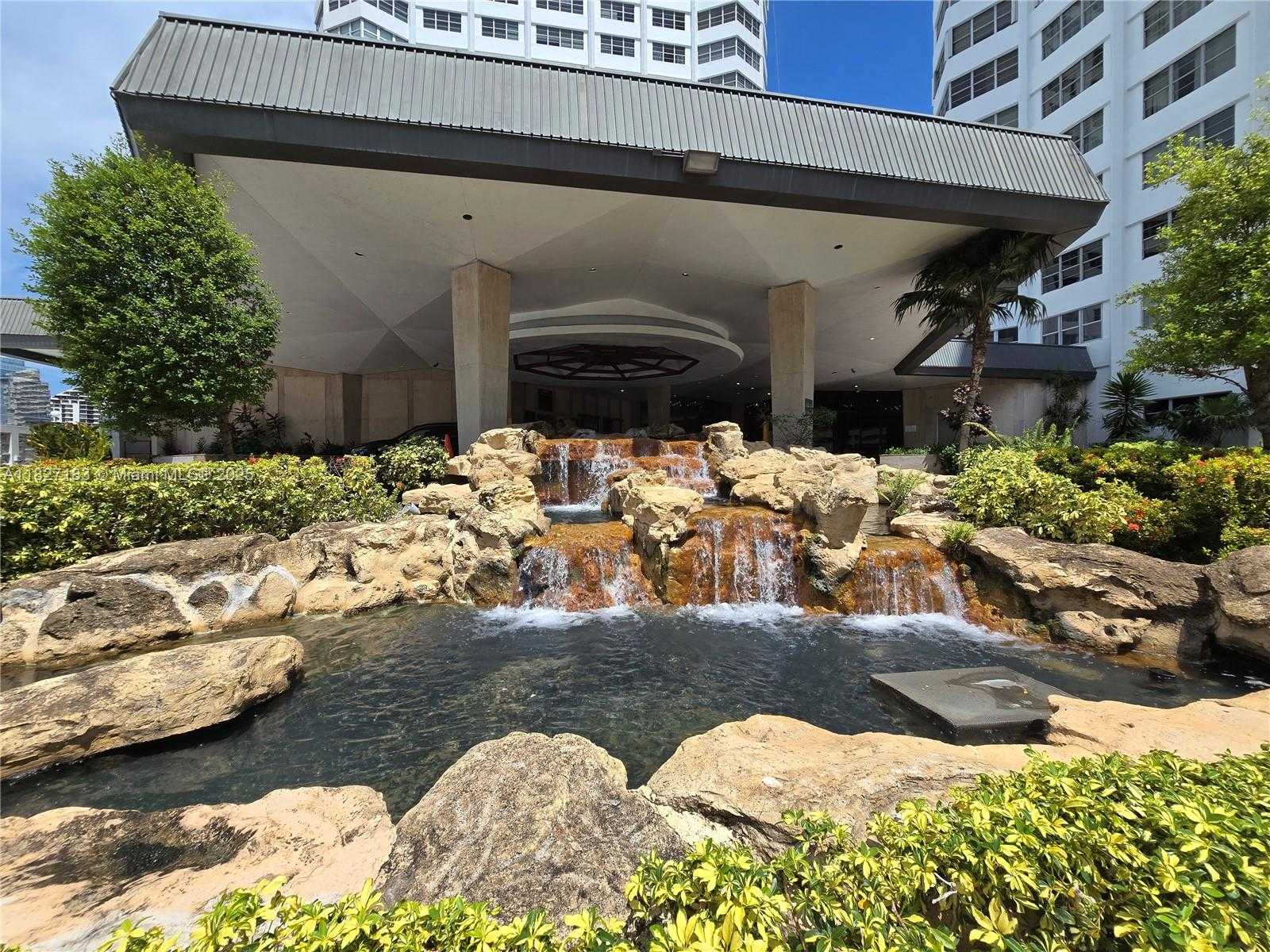 Small Image of 999 BRICKELL BAY DR #1908, Miami Number 27
