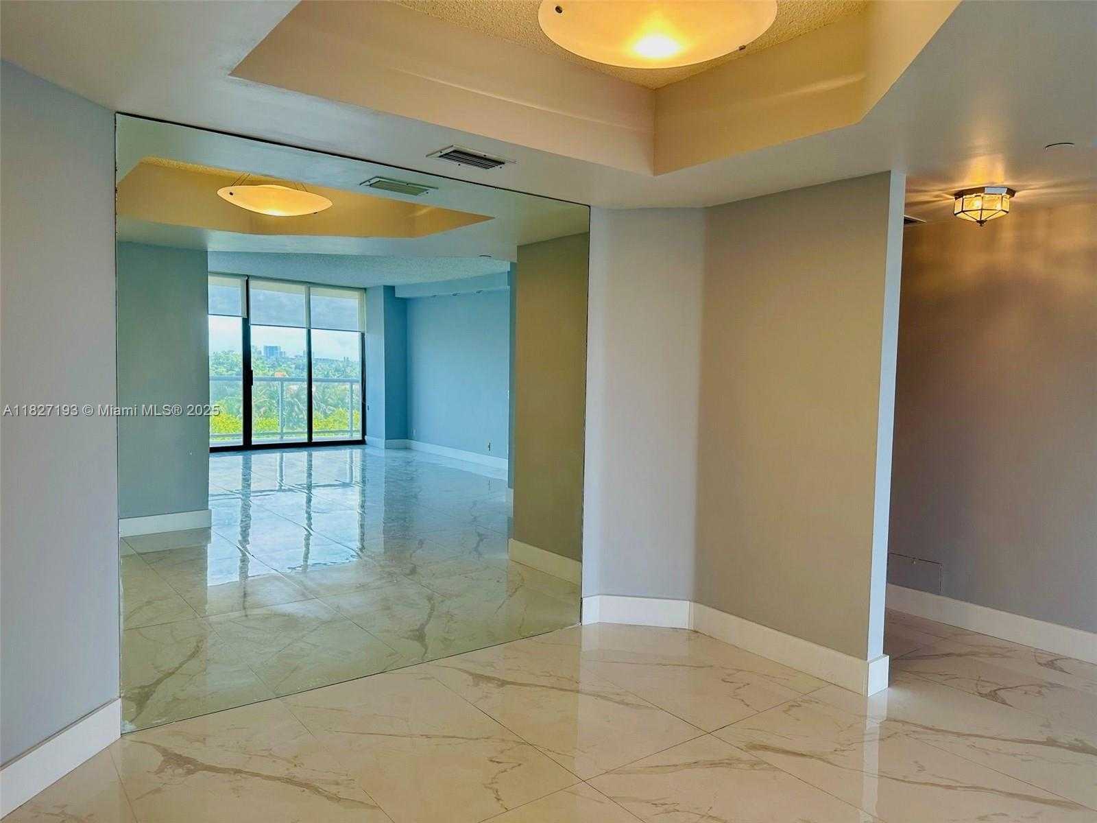 Small Image of 3640 YACHT CLUB DR #503, Aventura Number 6
