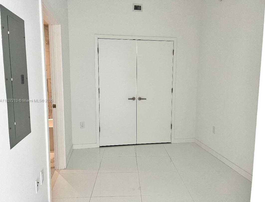 Small Image of 851 NORTH EAST 1ST AVE #4504, Miami Number 23