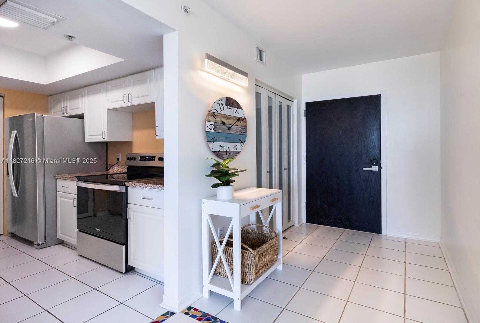 Small Image of 90 ALTON RD #1005, Miami Beach Number 13