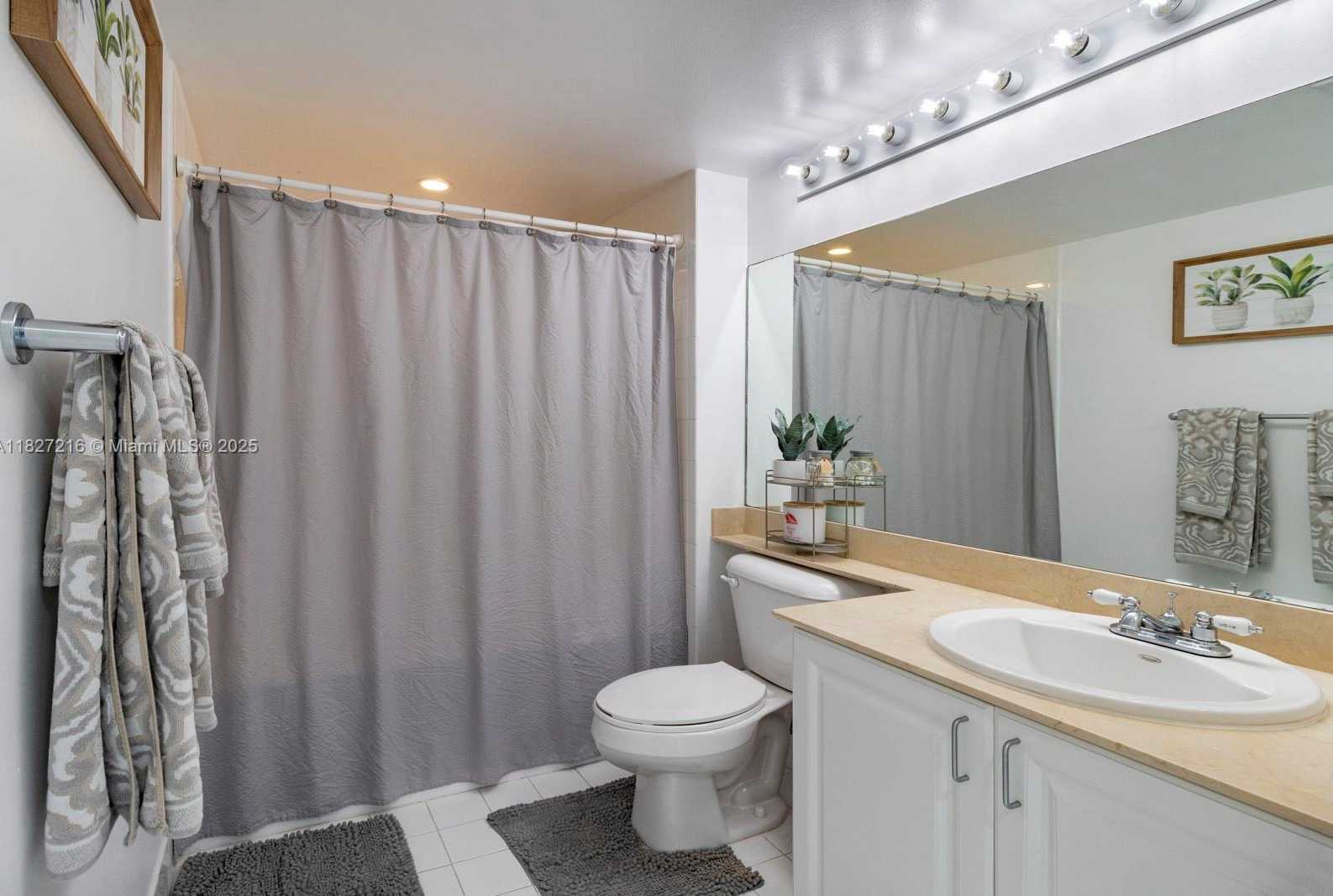 Small Image of 90 ALTON RD #1005, Miami Beach Number 16