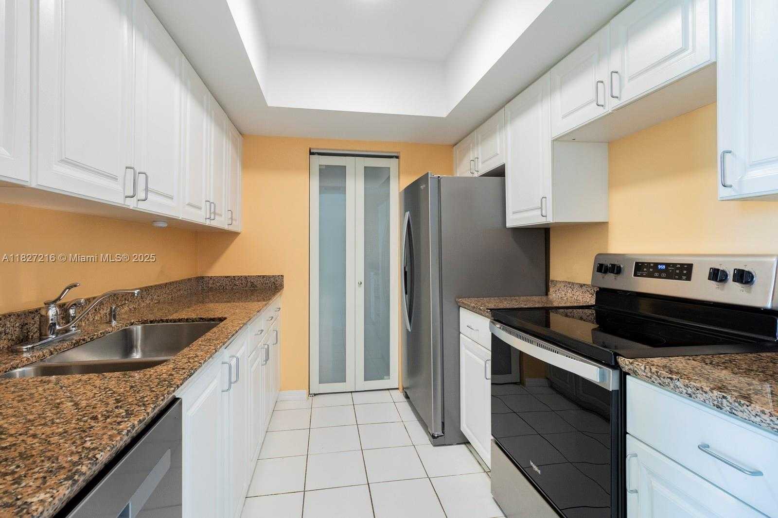 Small Image of 90 ALTON RD #1005, Miami Beach Number 8