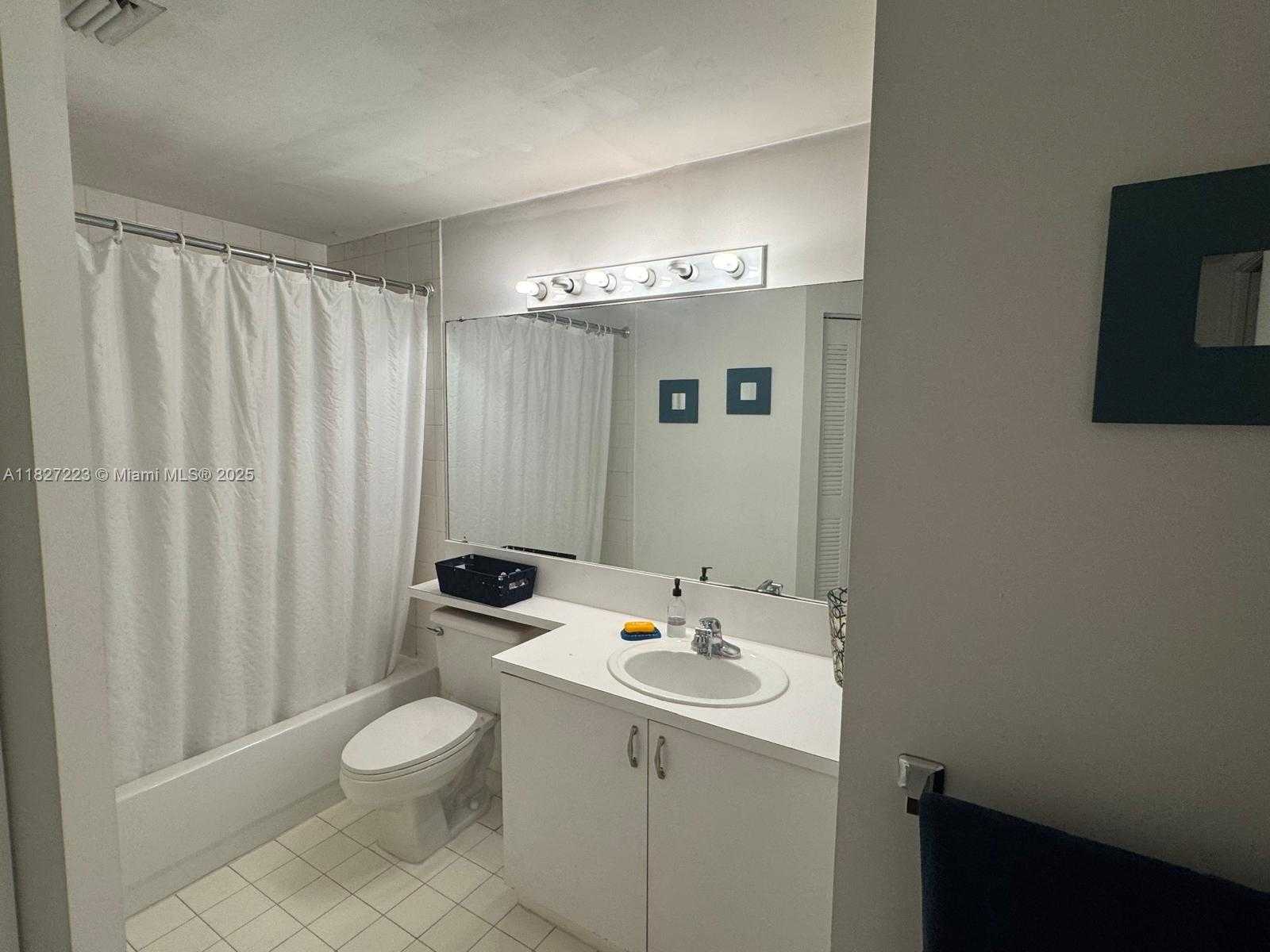 Small Image of 19701 EAST COUNTRY CLUB DR #5104, Aventura Number 5