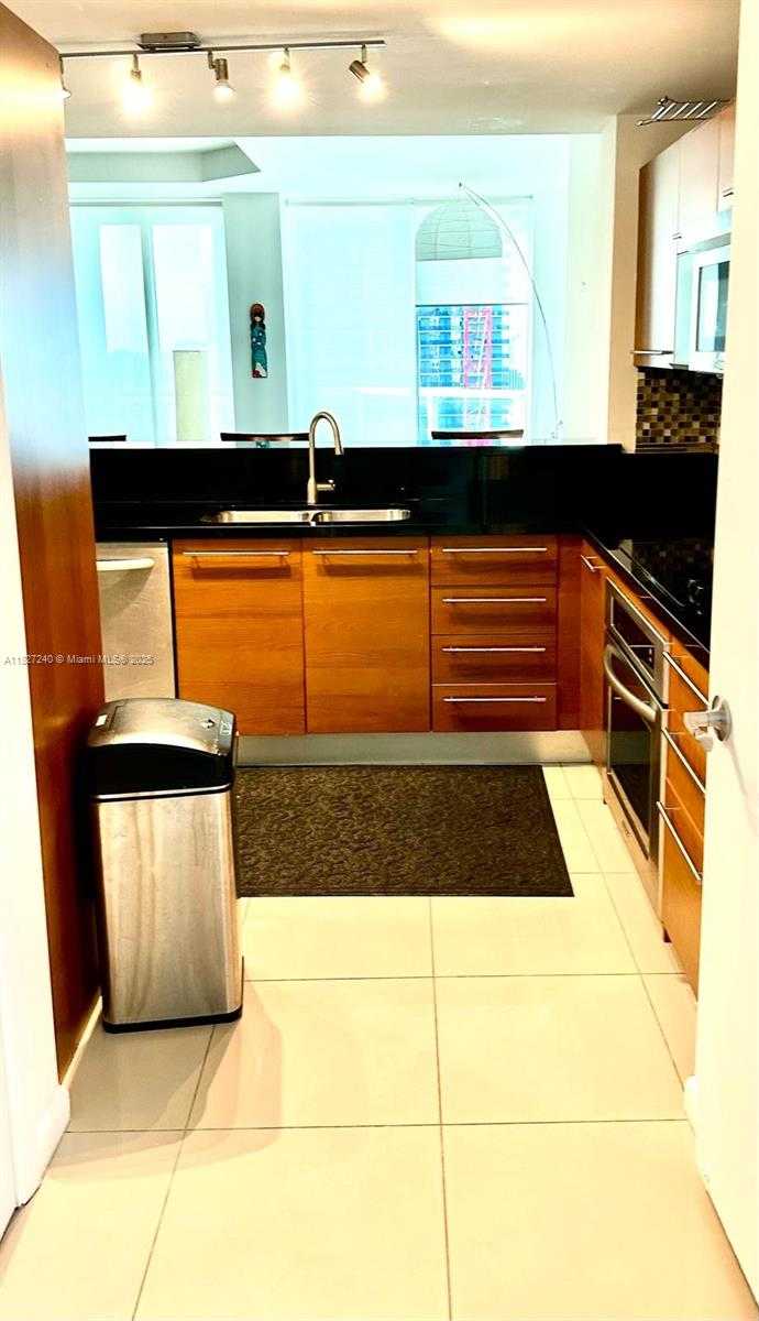 Small Image of 253 NORTH EAST 2ND ST #3903, Miami Number 10