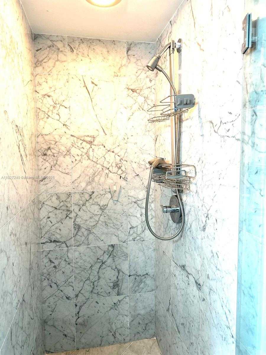 Small Image of 253 NORTH EAST 2ND ST #3903, Miami Number 12