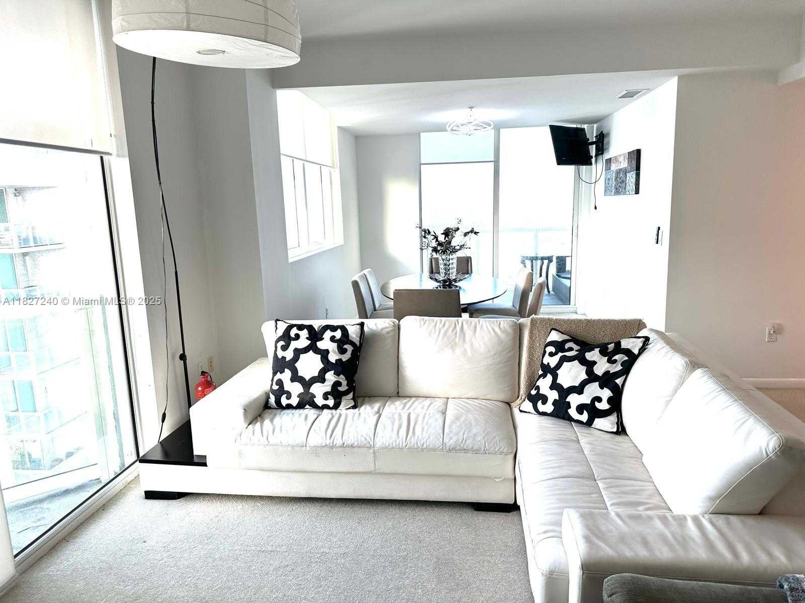 Small Image of 253 NORTH EAST 2ND ST #3903, Miami Number 2