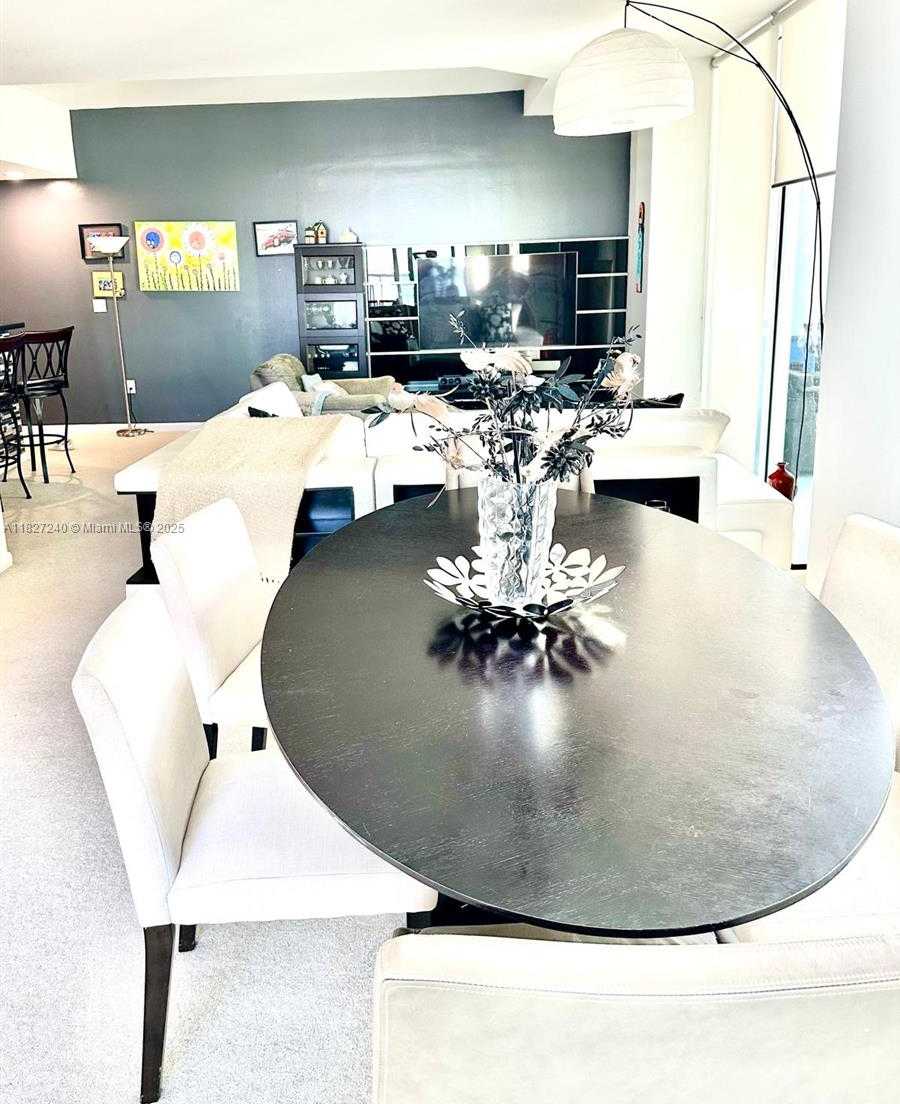 Small Image of 253 NORTH EAST 2ND ST #3903, Miami Number 21